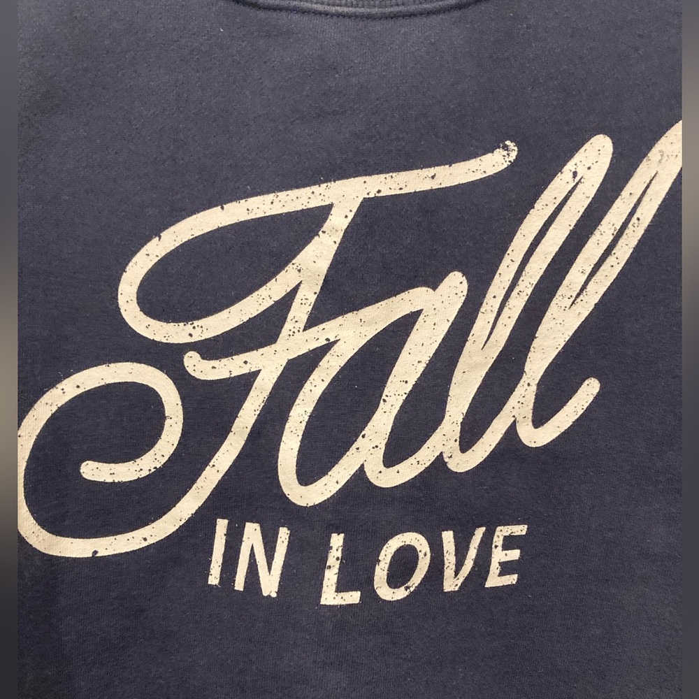 ‘Fall In Love” sweatshirt - Picture 2 of 6